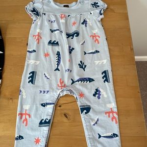 Tea Collection Romper: 12-18 months